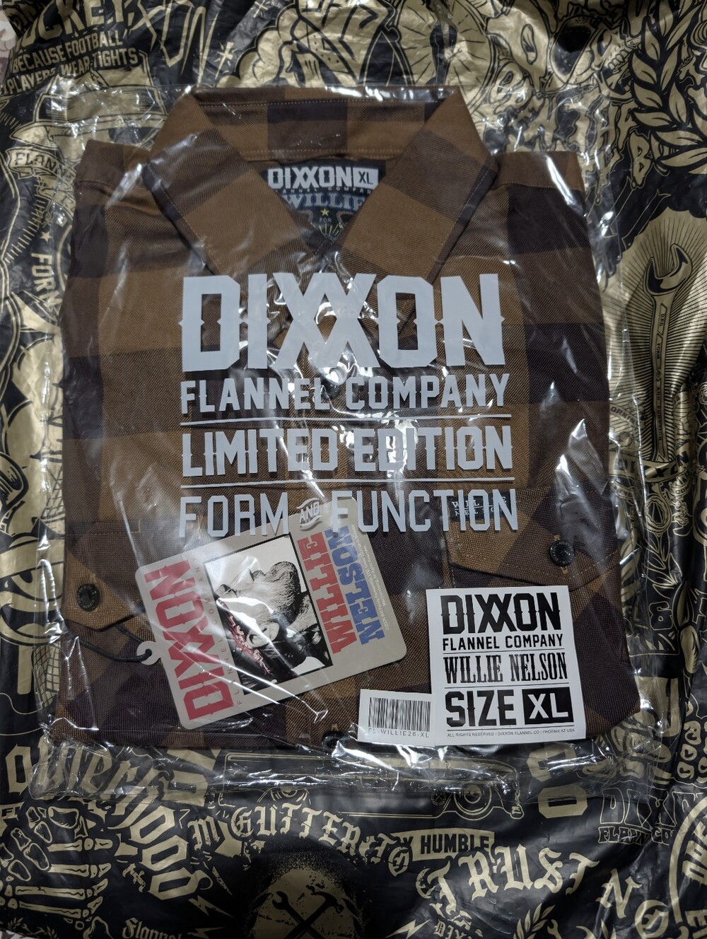 Dixxon Willie Nelson Flannel Men's Size XL